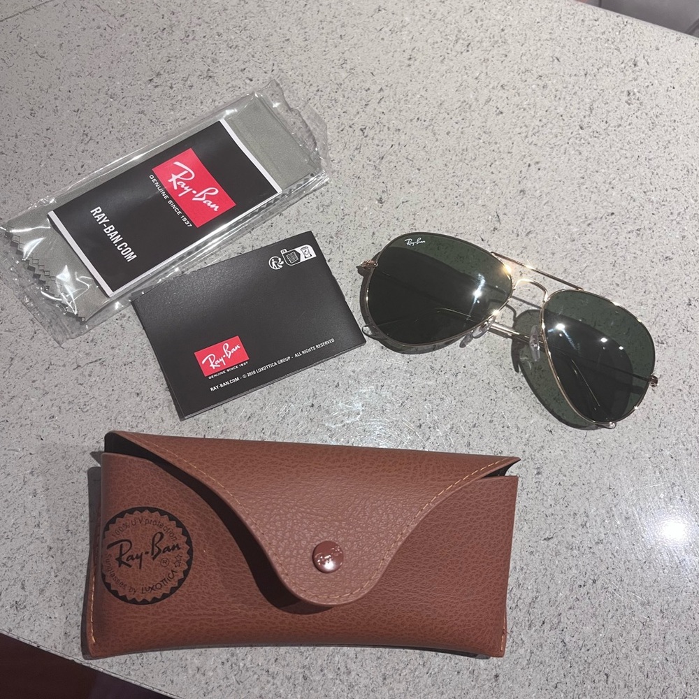 Ray-Ban Brown Leather Sunglasses Case